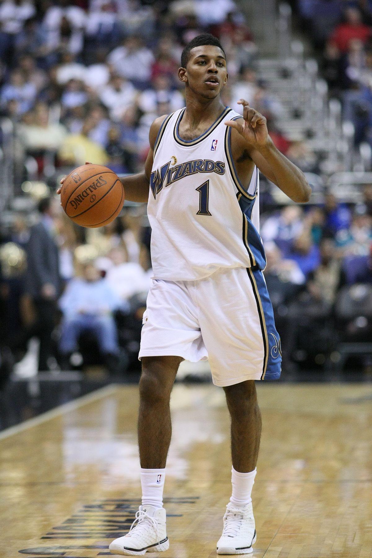 詹俊：连续两场未登场，利物浦给萨拉赫发出冬窗转会信号（詹俊：连两战缺席，利物浦向萨拉赫释放冬窗离队信号）