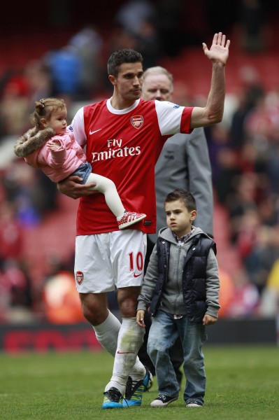 中国队五战全胜 成功晋级U17男足亚洲杯正赛（中国队五连胜晋级U17男足亚洲杯正赛）