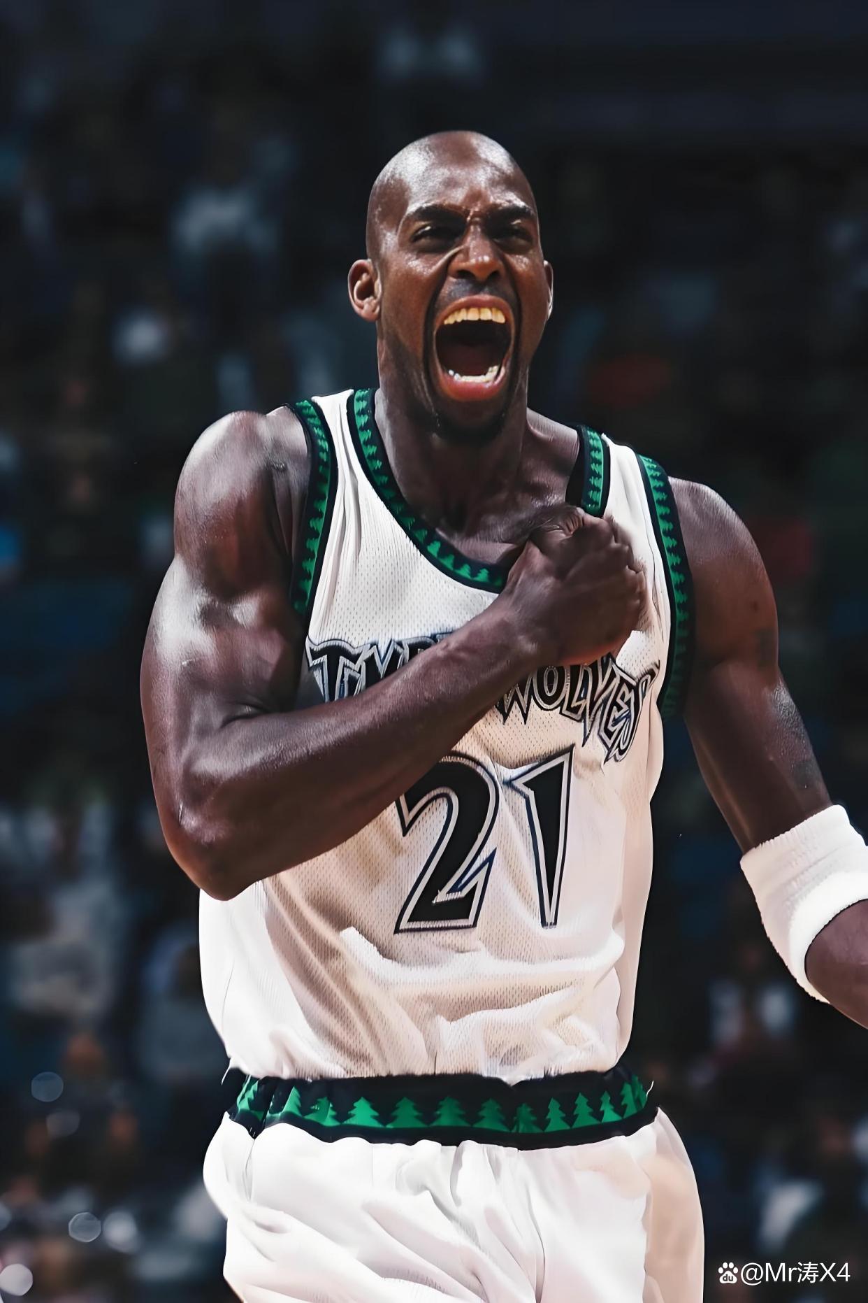 今晚能否取胜？曼联近4次与水晶宫交手未尝胜绩（曼联近四战水晶宫不胜，今晚能否打破尴尬？）