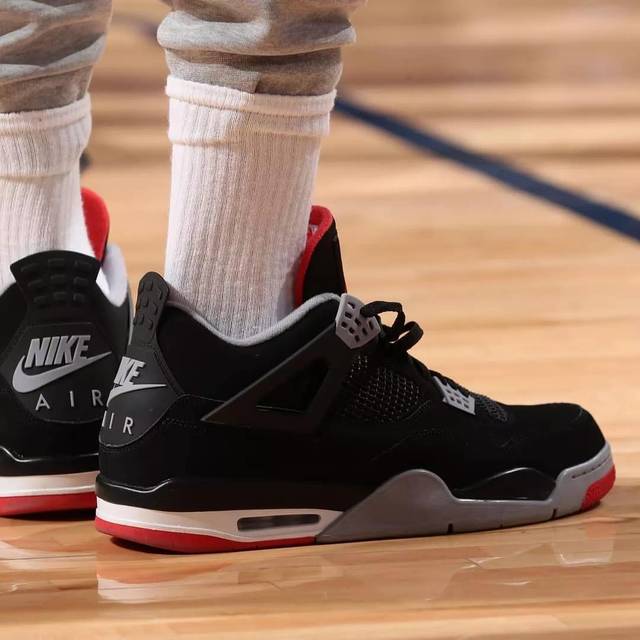 德转列21世纪参与进球榜：梅西1339球居首，C罗1253球第二（德转公布21世纪参与进球榜：梅西以1339球领跑，C罗以1253球位居第二）