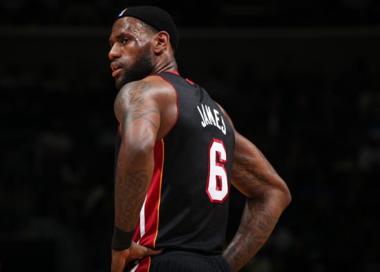 每体：即将迎来主席换届选举的巴萨正在密切关注阿尔瓦雷斯（每体：主席改选在即，巴萨紧盯阿尔瓦雷斯）