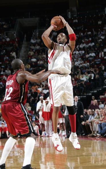 潘德夫：范戴克那次手球应该是点球，裁判决定了比赛的结果（潘德夫直言：范戴克手球该判点，裁判改变了比赛走向）