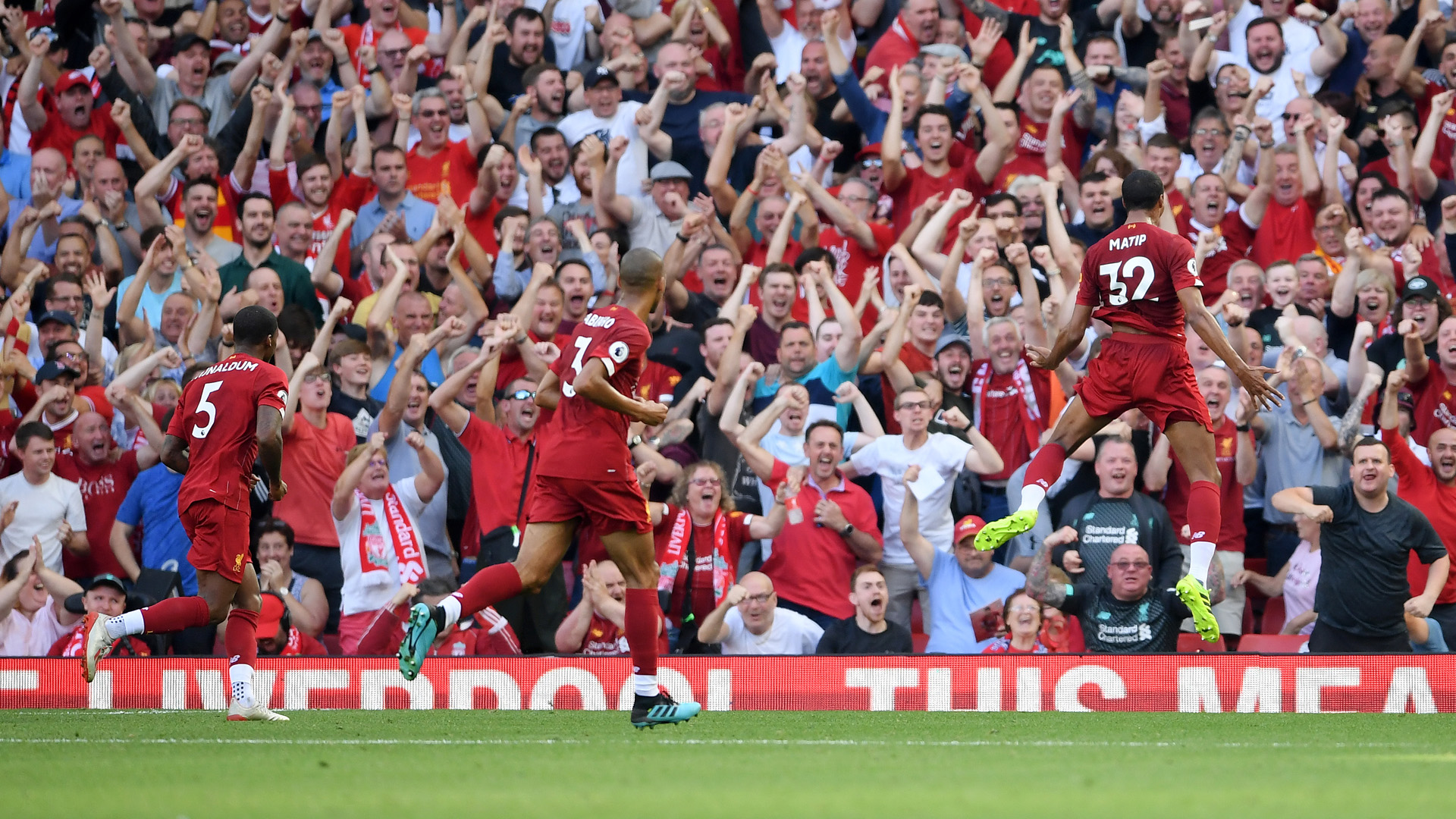 博斯：瑟洛特让球队难以应对；比赛前30分钟属于埃因霍温（博斯：瑟洛特太难缠；开场30分钟PSV占据主动）