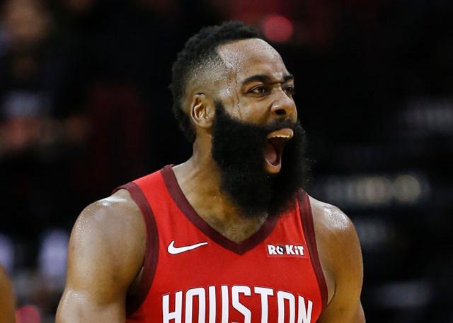 燃炸！13：00央视直播，国乒6连胜冲横扫，德乒黑马能挡吗？（太燃了！13：00央视直播，国乒携6连胜冲击横扫，德乒黑马能否阻挡？）