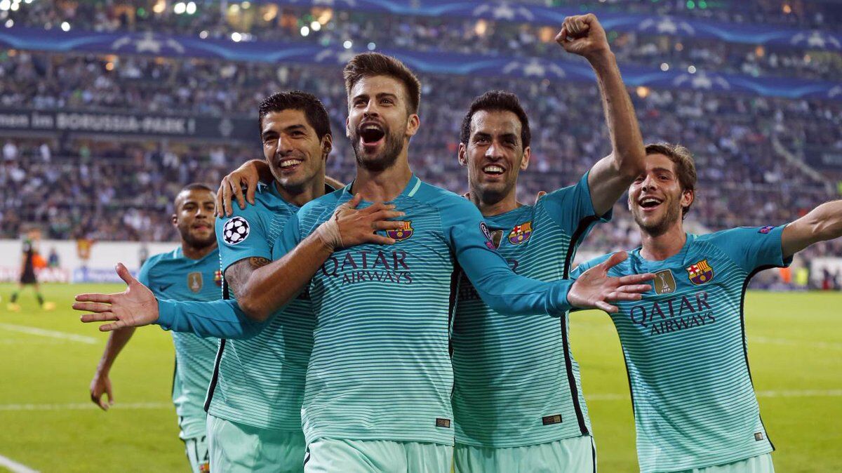 太阳报：贝克汉姆在一家高档酒吧举办派对，庆祝自己封爵（太阳报称贝克汉姆于高级酒吧办庆功宴，庆祝获封爵位）