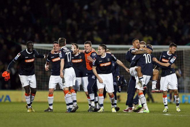 跟队记者：托莫里将被征召出战罗马，圣地亚哥无缘参赛（随队记者：托莫里入围战罗马名单，圣地亚哥将缺席）